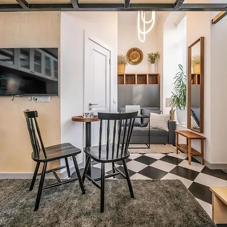 Apartment Stylish In Old Town/ Urban Rent