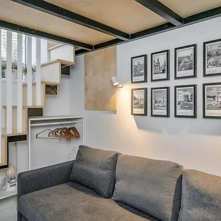 Stylish In Old Town/ Urban Rent Apartment Vilnius