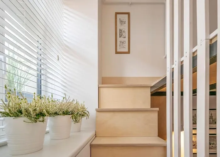 Stylish In Old Town/ Urban Rent *