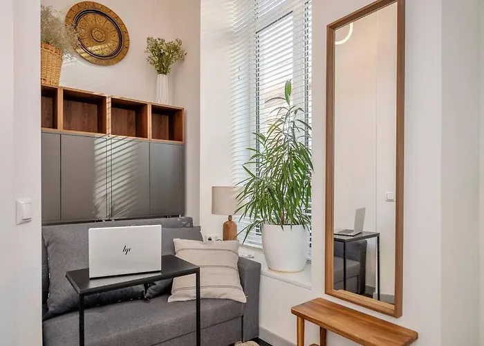 Stylish In Old Town/ Urban Rent *