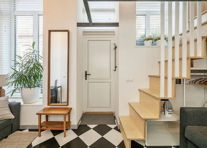 Stylish In Old Town/ Urban Rent * ヴィリニュス